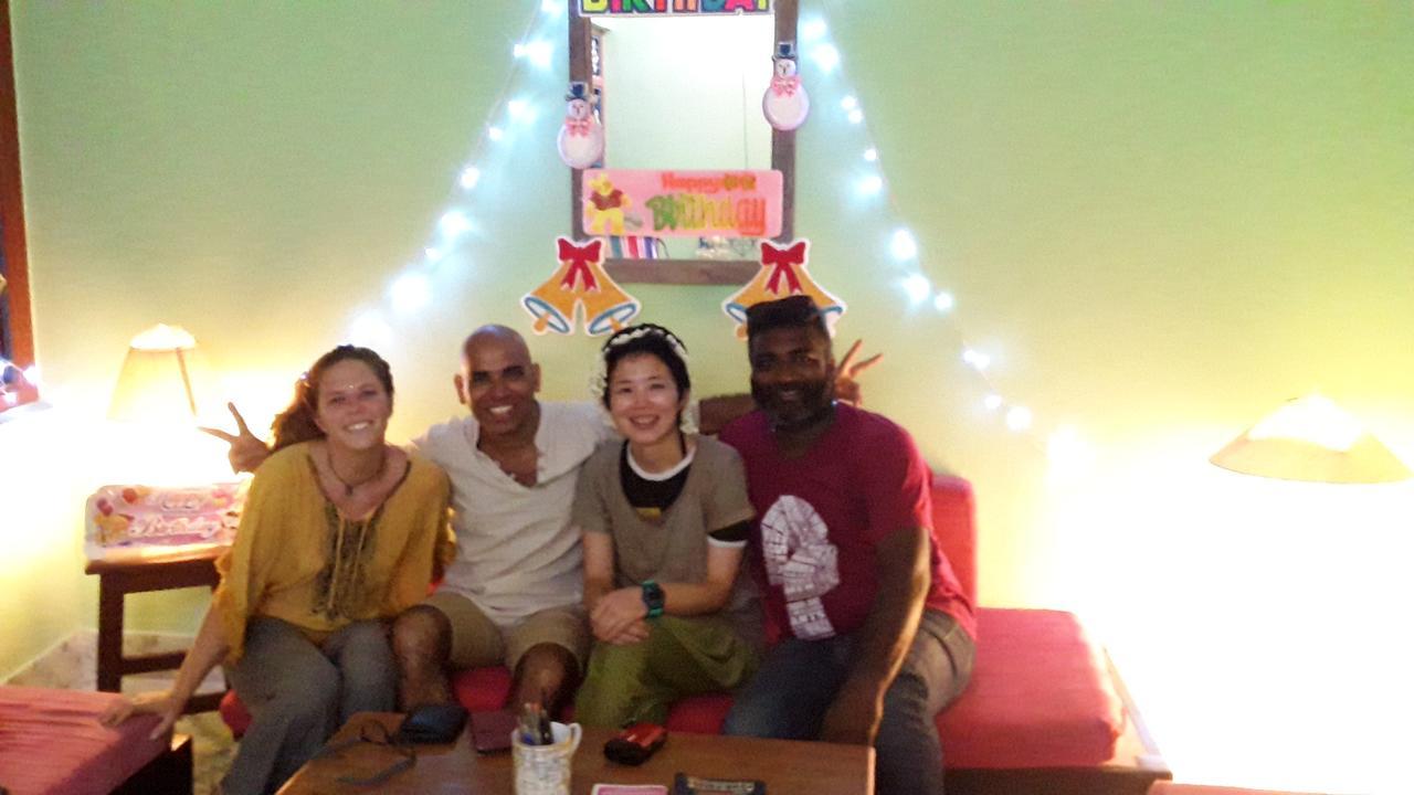 بونديتْشيري Valentine Hostel & Guest House المظهر الخارجي الصورة